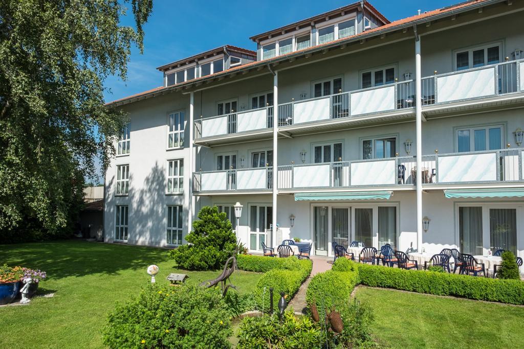 Hotel St. Martin Marktoberdorf Kültér fotó